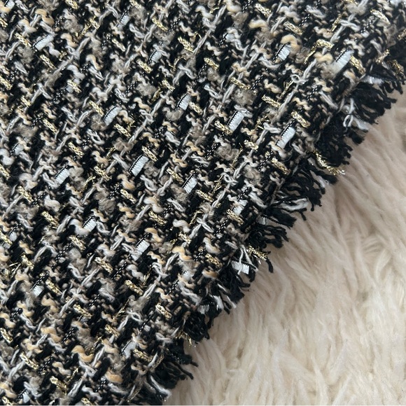 Express Tweed Mini Skirt With Fringe Black White Gold Metallic Size 4 NWT - Picture 5 of 7